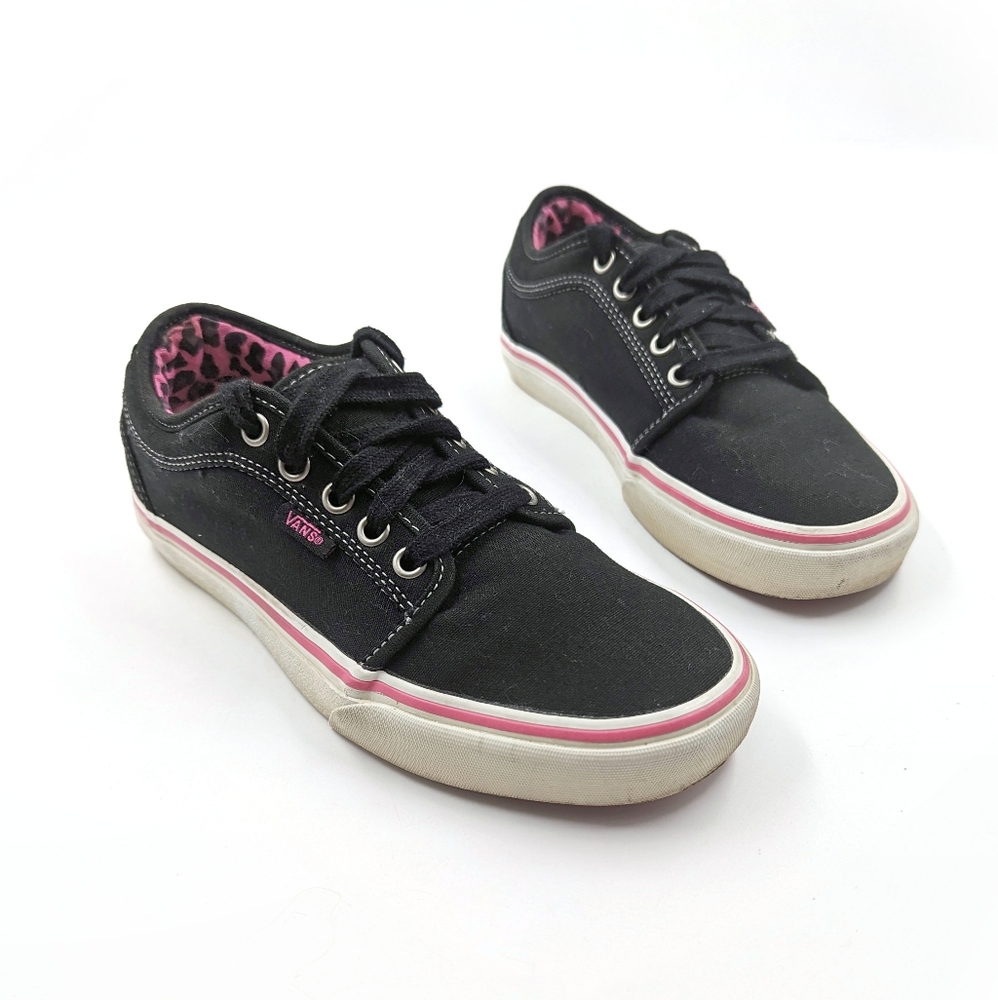 VANS Chukka Low Black & Pink Skater Sneakers Sz 7